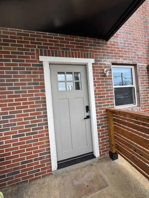 534 Lee Street #13 - Photo 2 of 8