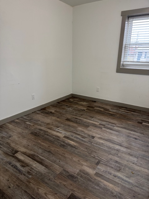 534 Lee Street #13 - Photo 6 of 8