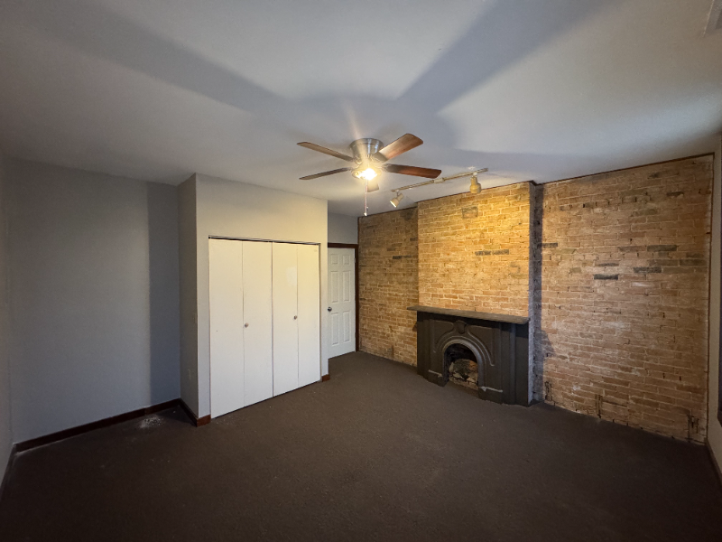 2454 River Rd #2 - Photo 3 of 18