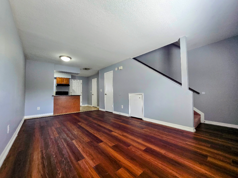 37220 Majestic Oak Ct #37208 - Photo 6 of 17