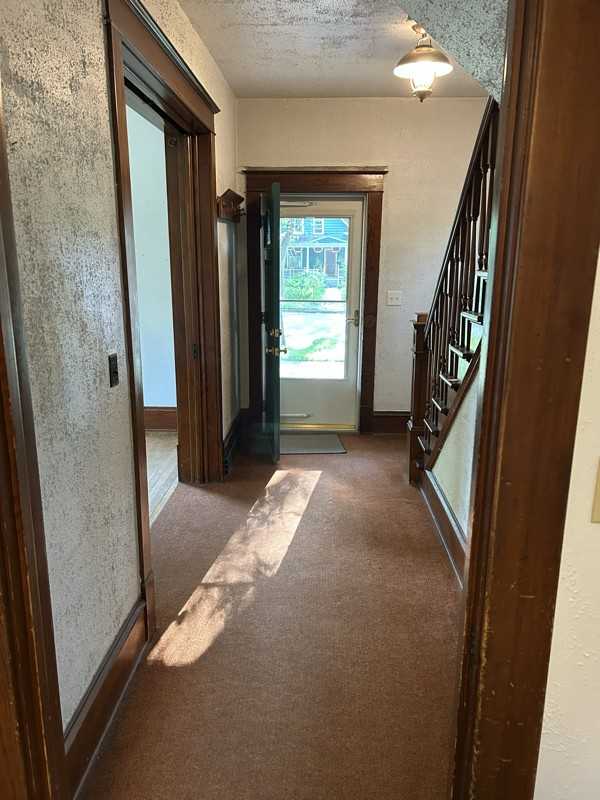 624 5th Street South - Photo 6 of 8