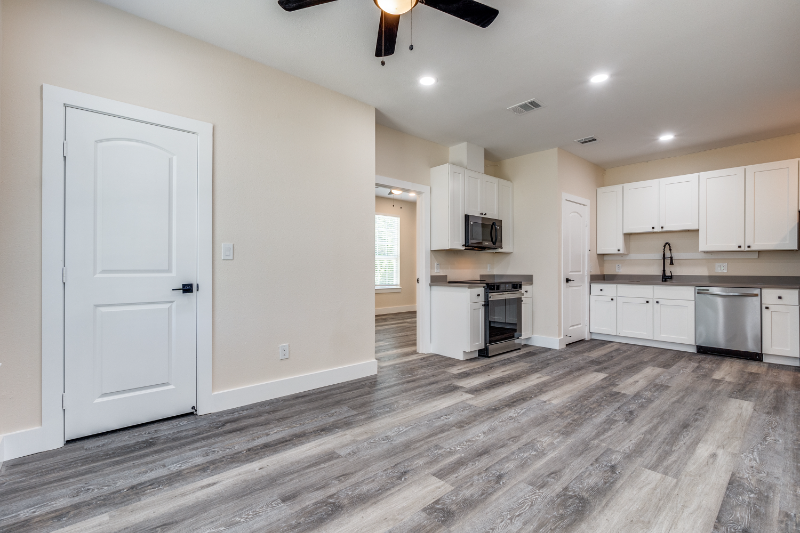 511 N Davis Dr #A - Photo 7 of 12