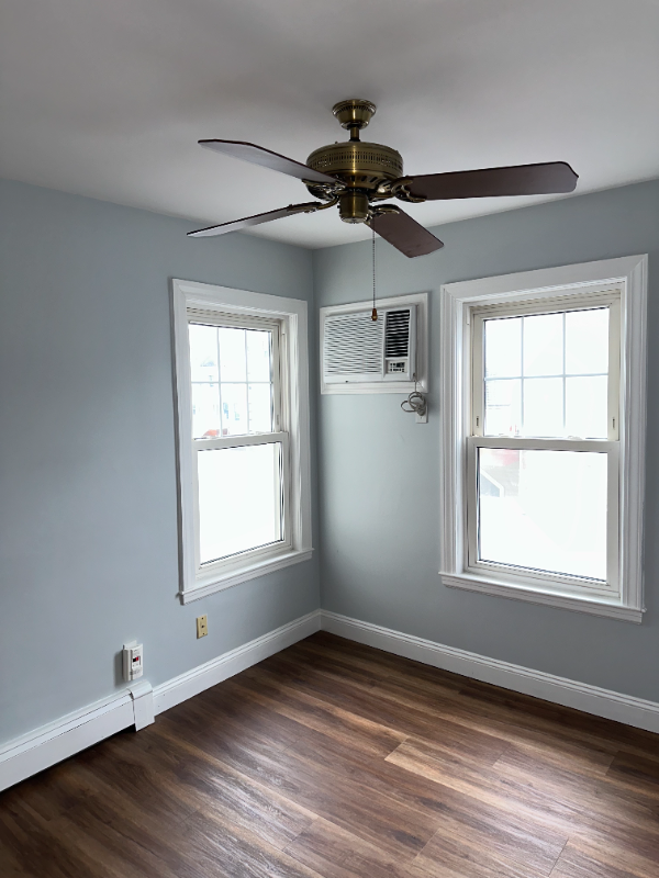 633 Moody Street - Photo 3 of 10