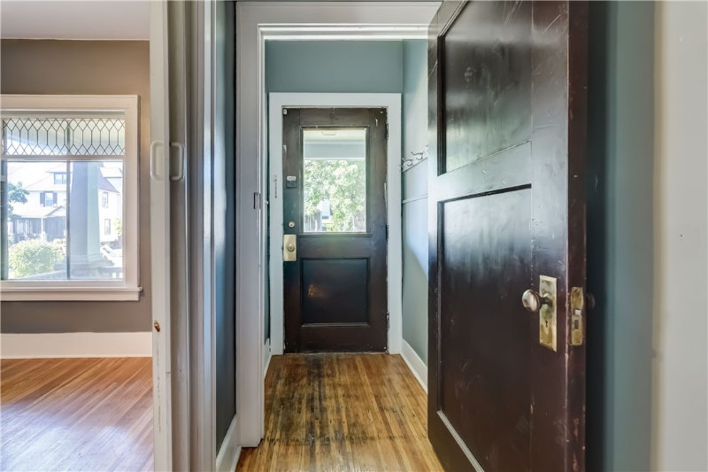 223 Rosewood Ter #223 - Photo 2 of 10