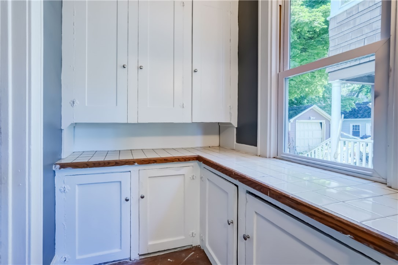 223 Rosewood Ter #223 - Photo 4 of 10