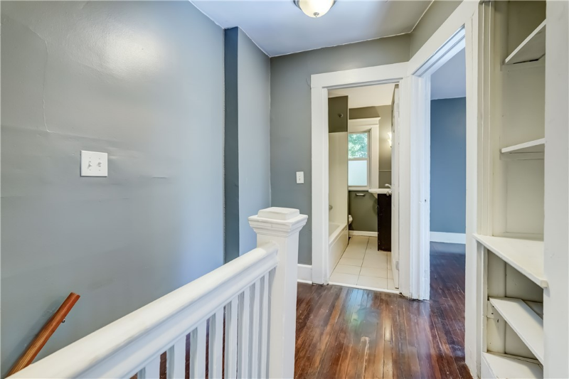 223 Rosewood Ter #223 - Photo 7 of 10