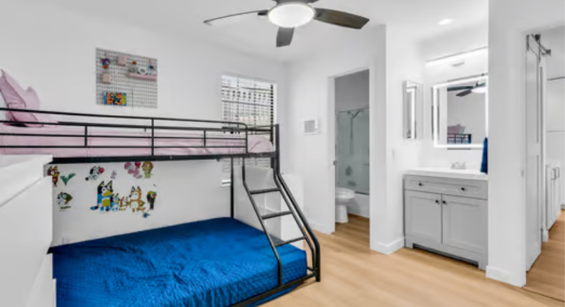 3975 Hortensia St - Photo 6 of 20