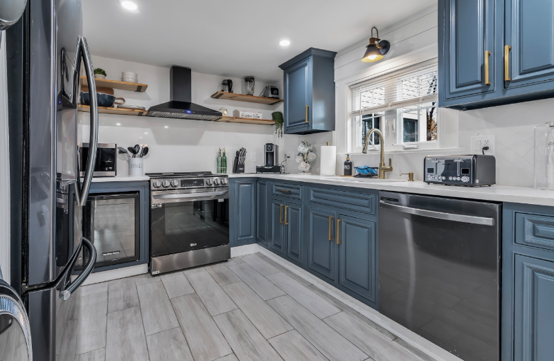 575 Prospect St #1 - Photo 3 of 12