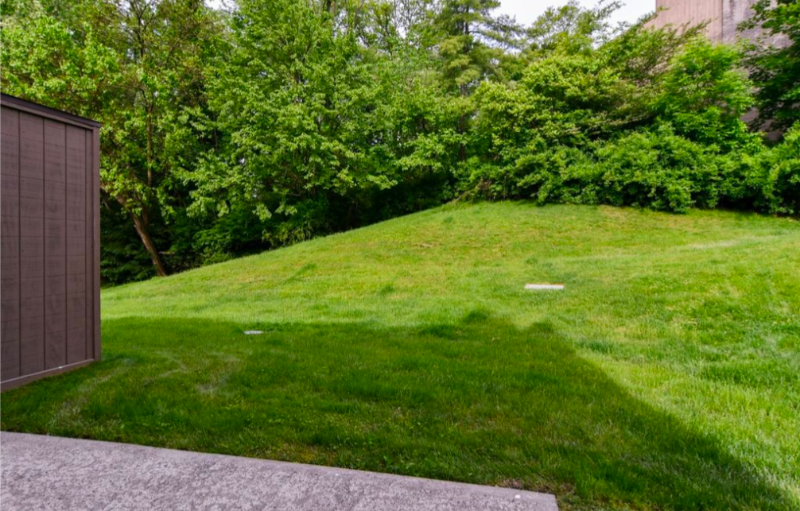 456 Willow Ct - Photo 3 of 20