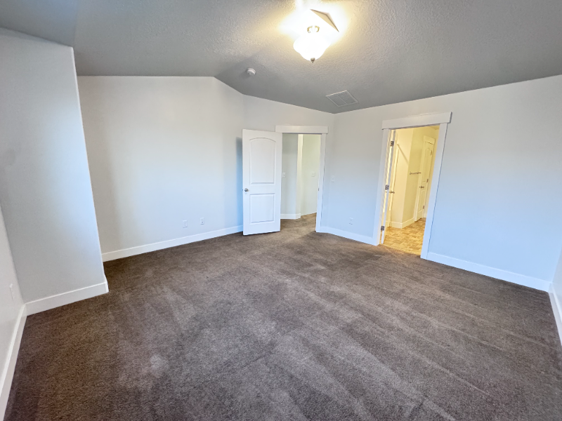 16371 S /W - Photo 7 of 15