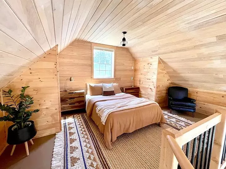 10 Elizabeth Lane - Photo 4 of 10