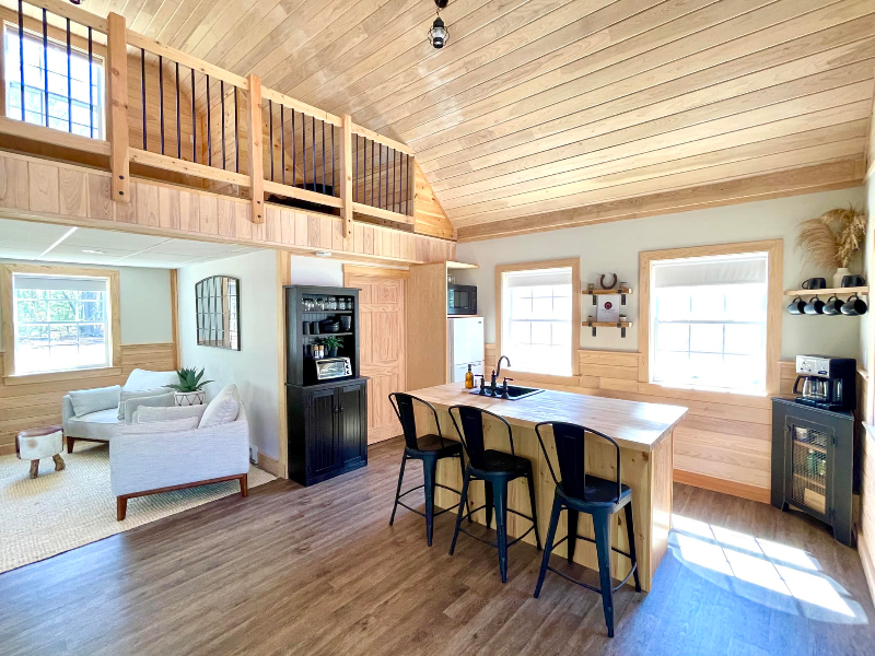 10 Elizabeth Lane - Photo 6 of 10