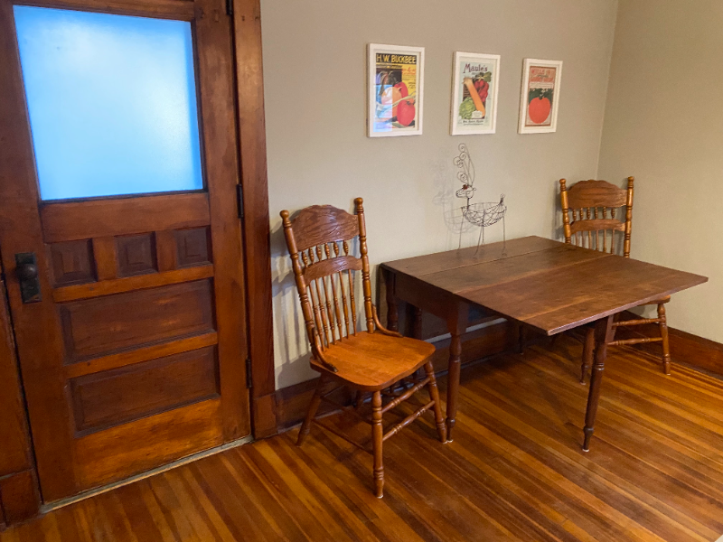 45 Temple St #B - Photo 6 of 20