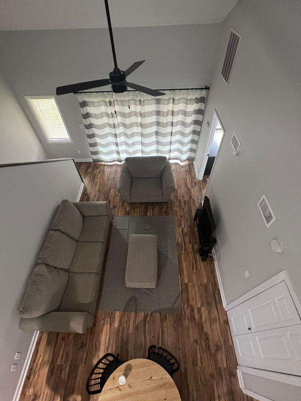 515 37th Avenue North - Photo 4 of 7