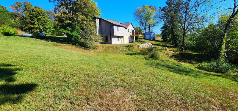 1441 County Road 806 - Photo 2 of 15