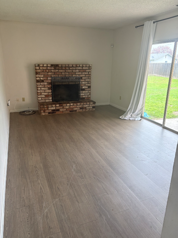 1905 Roth Ct - Photo 3 of 12