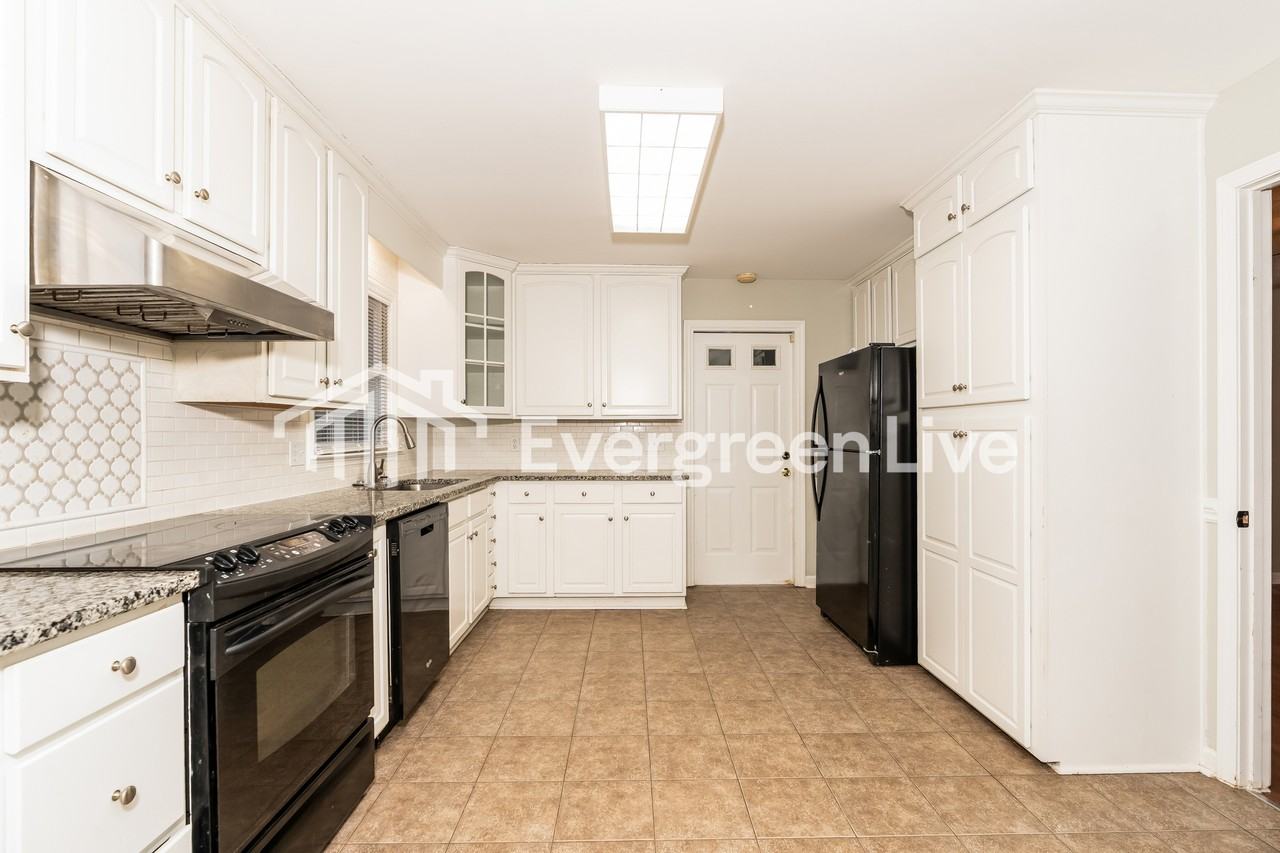 501 Pheasant Ridge Dr - Photo 7 of 16