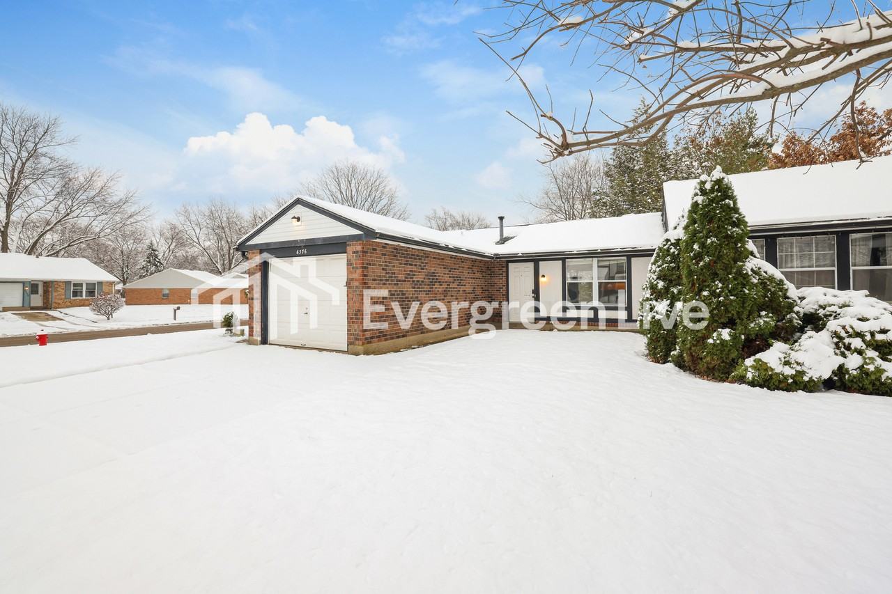 6376 Greenfield Way - Photo 5 of 18