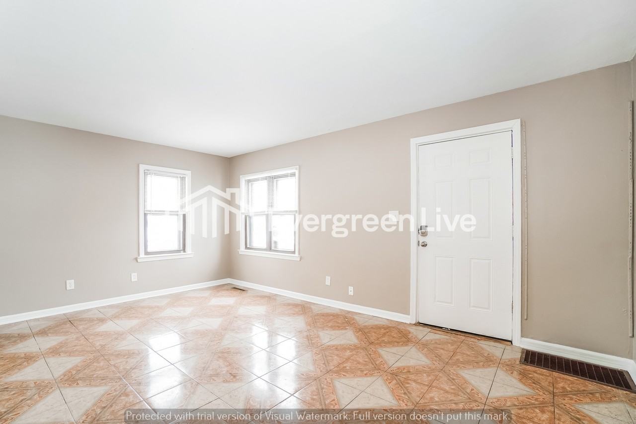 2308 Argyle Dr - Photo 3 of 16