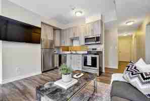 featured image of 84 Russell Avenue