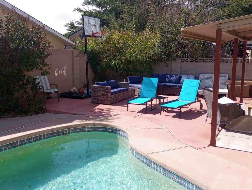 6524 Colleen Avenue Northeast - Photo 3 of 16