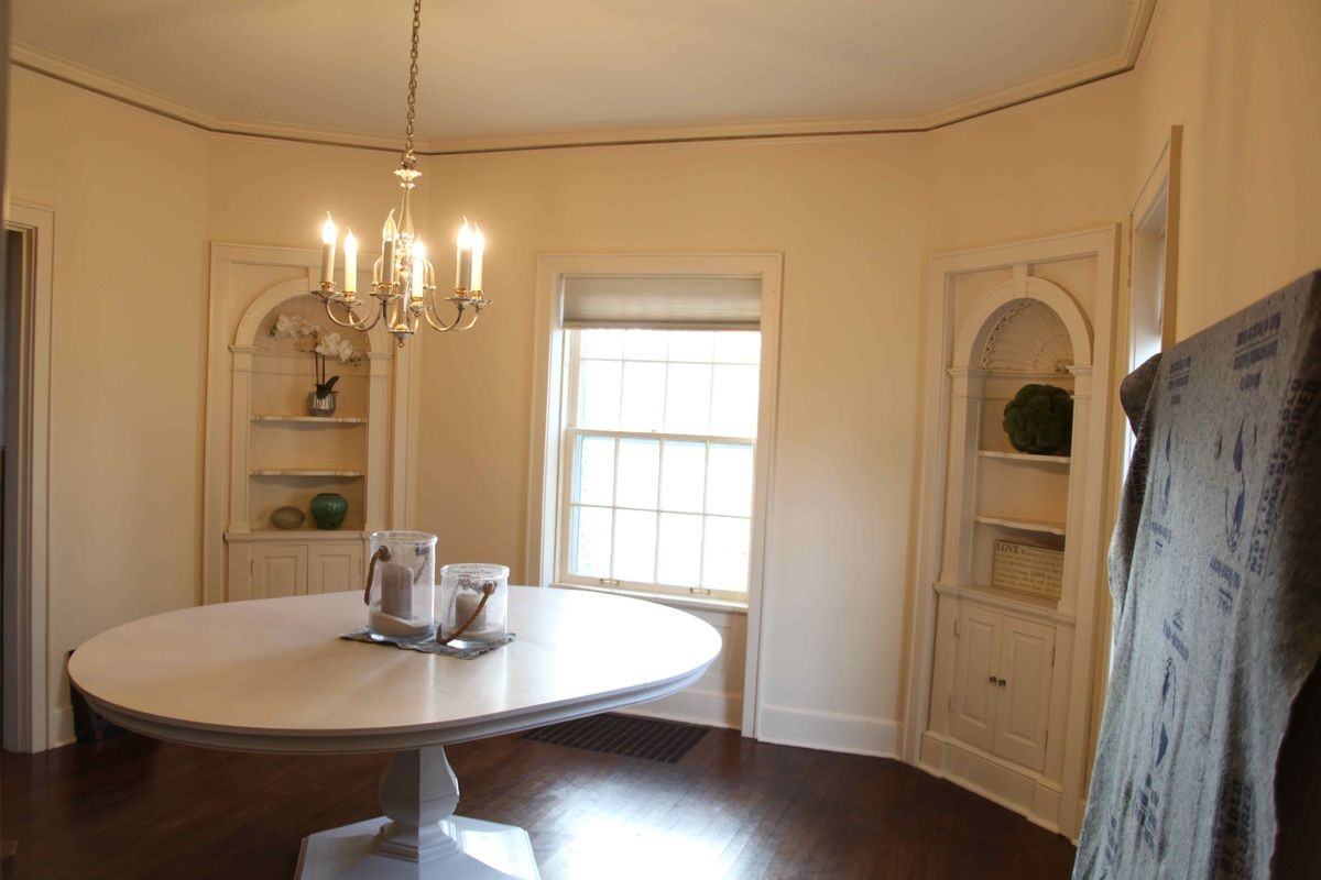 1029 N Noyes Blvd - Photo 6 of 37