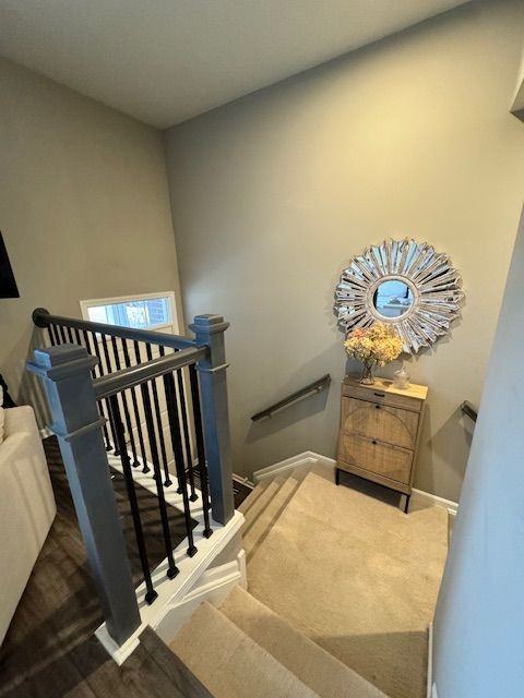 215 North Sydney Court - Photo 2 of 32