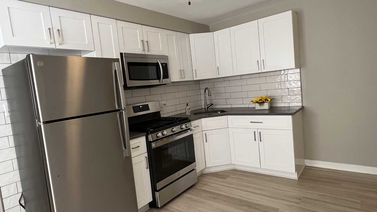 4835 Hull Street #2W - Photo 6 of 16