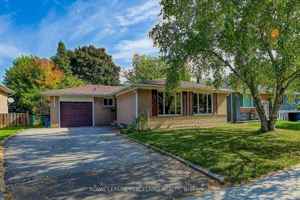 featured image of 1097 Parthia Crescent