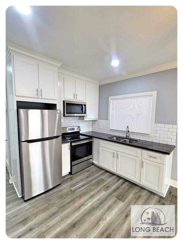 226 Gaviota Avenue - Photo 2 of 14