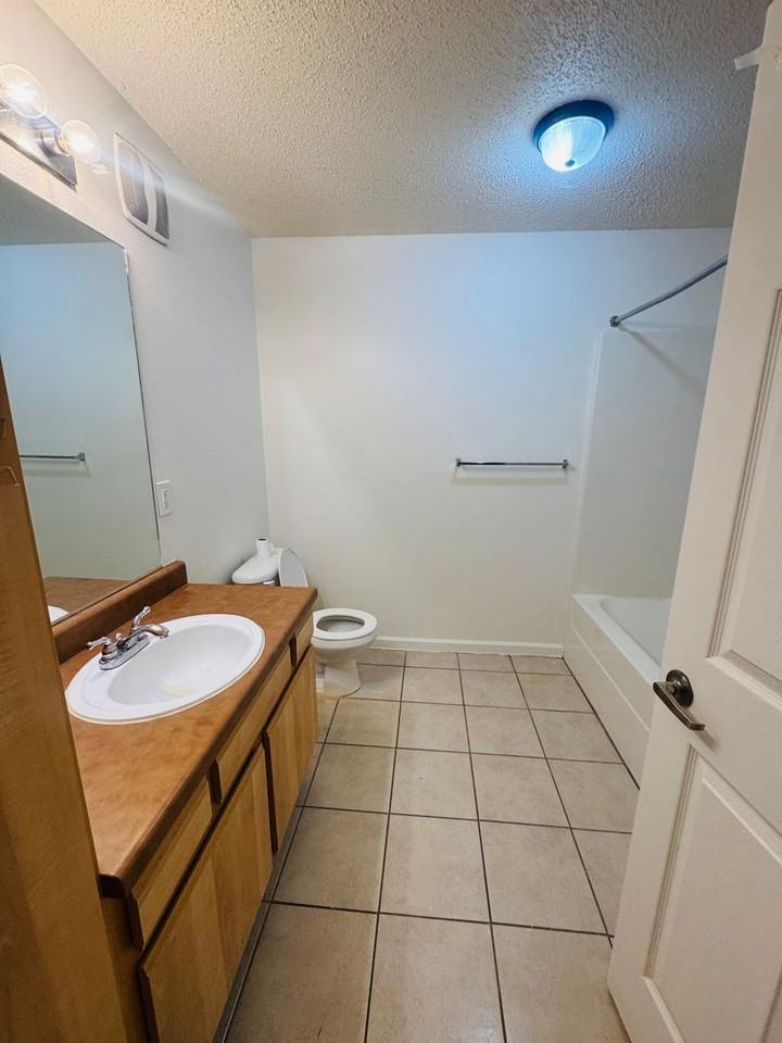 Spring Lake - Photo 4 of 10