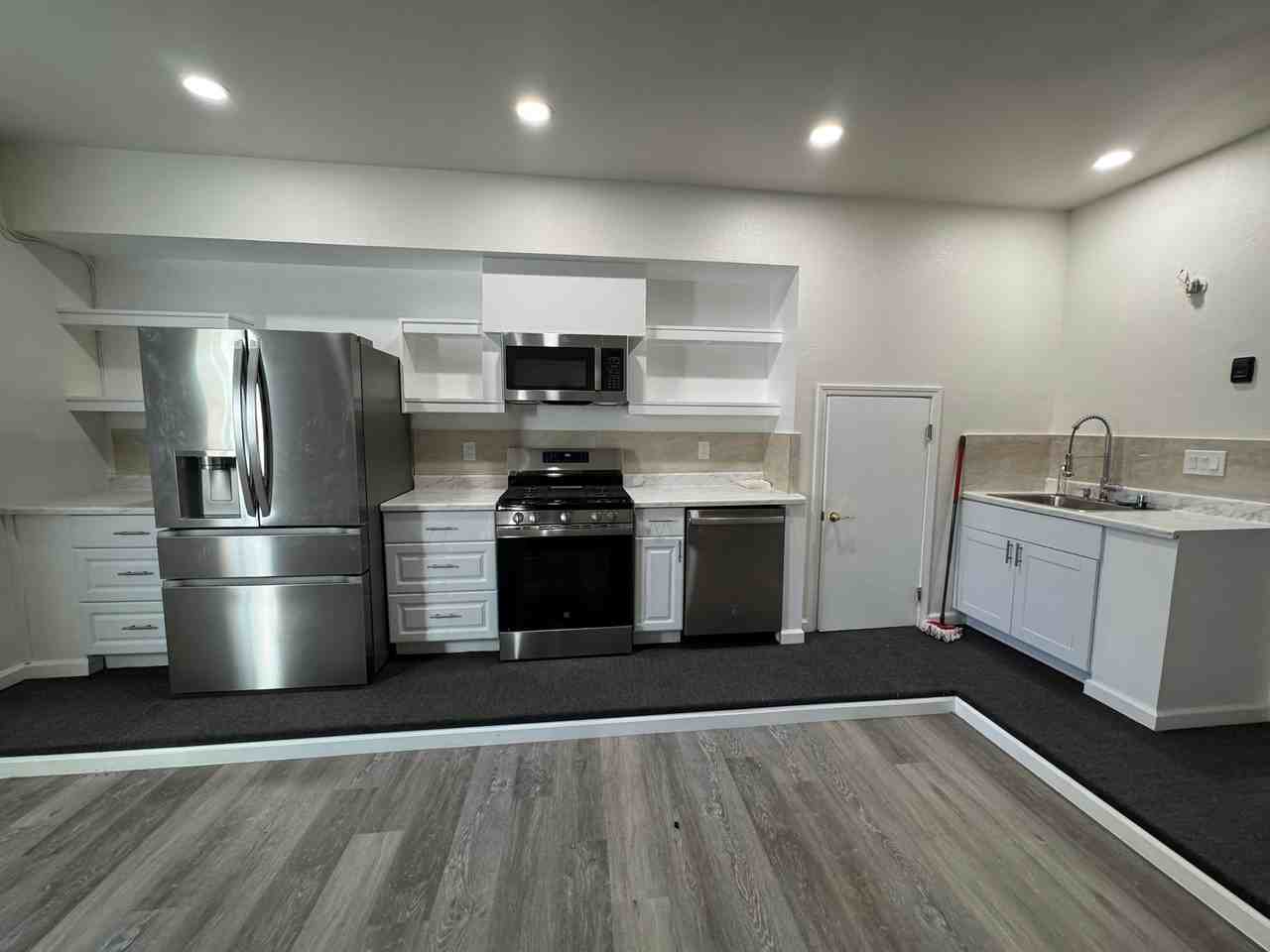 37815 Fernwood Ct #NA - Photo 4 of 14