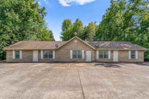 featured image of 1132 Fielding Drive #A