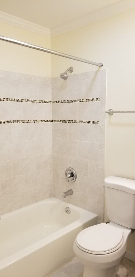 235 Henry Avenue #12I - Photo 7 of 8