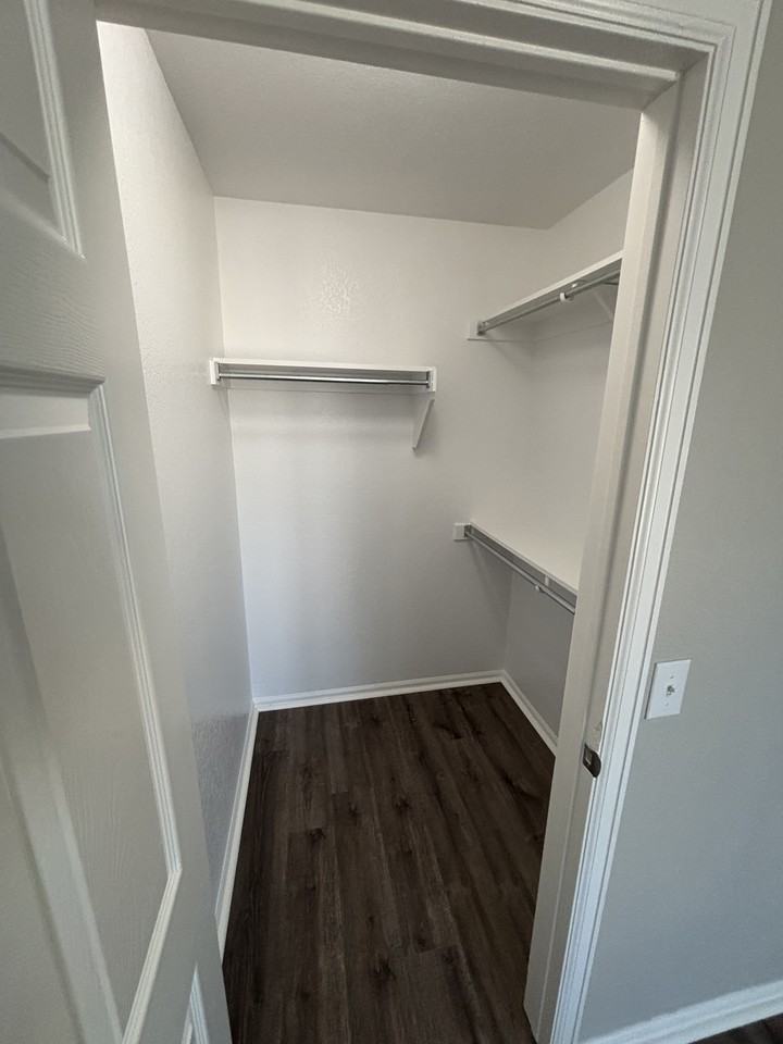 2756 Thorncreek Lane #NA - Photo 2 of 20