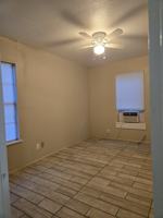 featured image of 422 Virginia Street #A