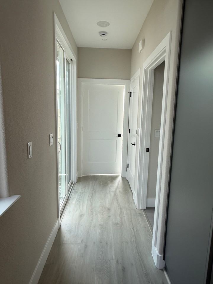 4085 Peters Ct #NA - Photo 7 of 21