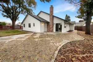 featured image of 1172 Willow Creek Dr