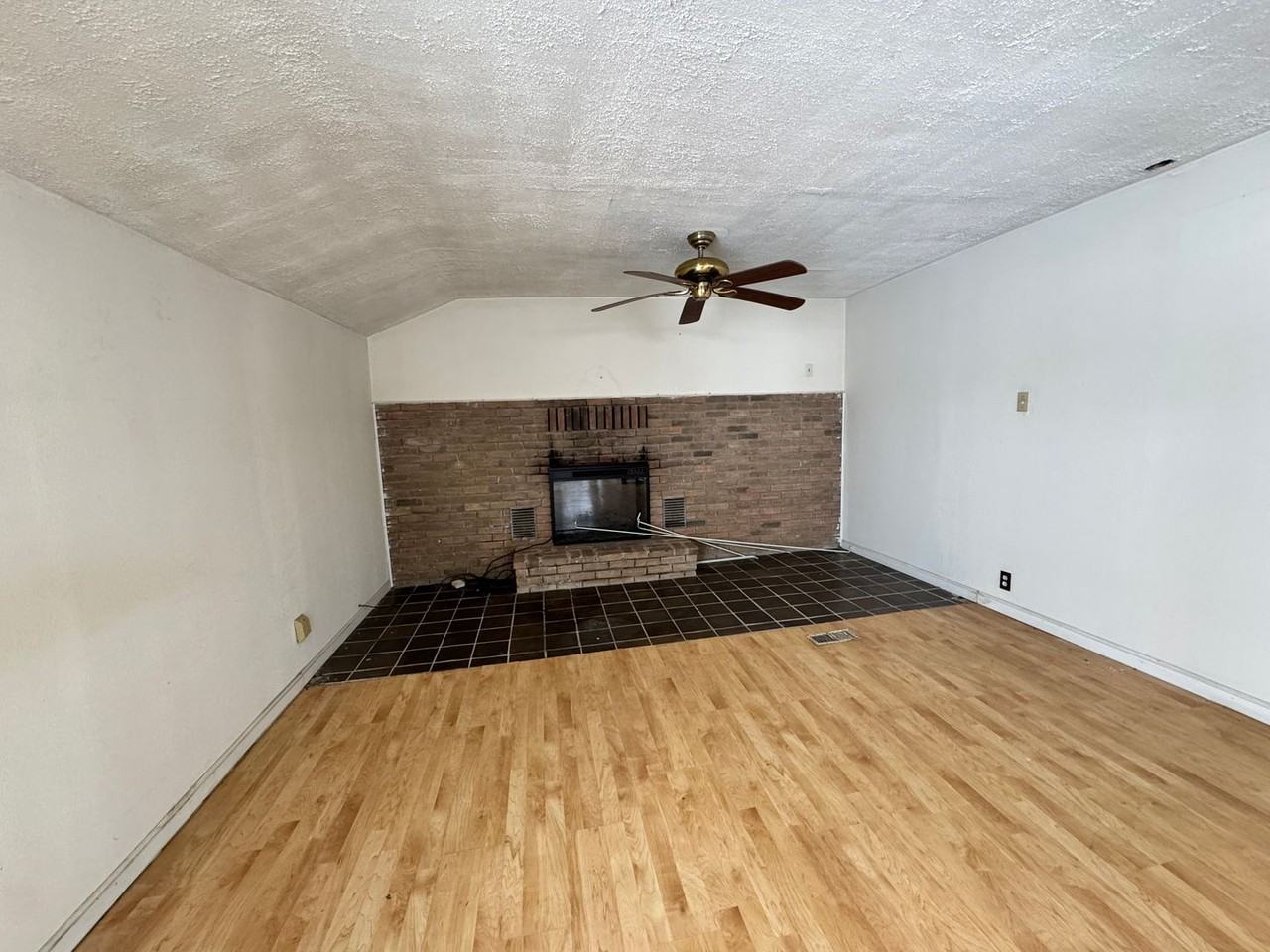 1288 US Route 224 - Photo 3 of 12