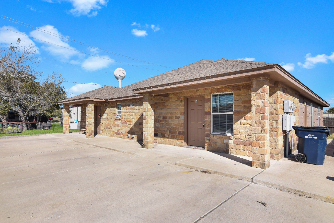 205 South Front Street #A - Photo 3 of 18