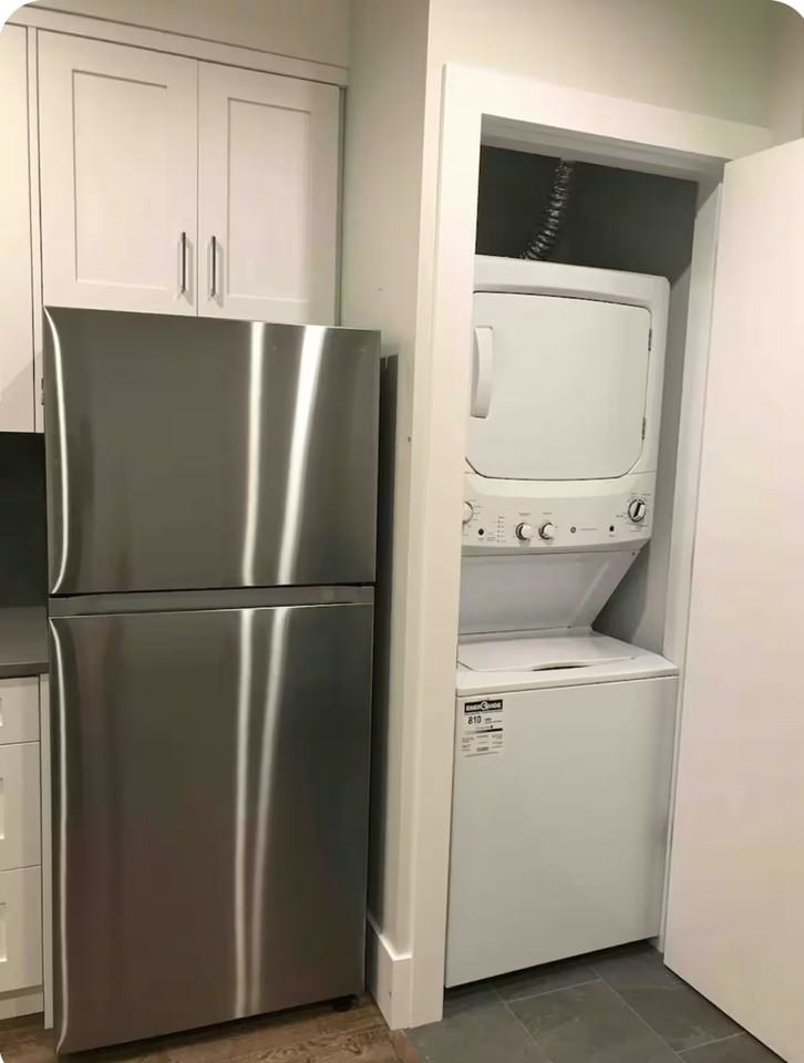 3960 Edinburgh Street - Photo 4 of 8