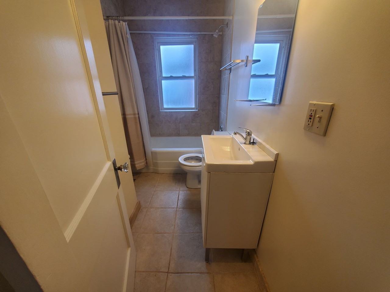 5407 Brow Ave - Photo 3 of 6