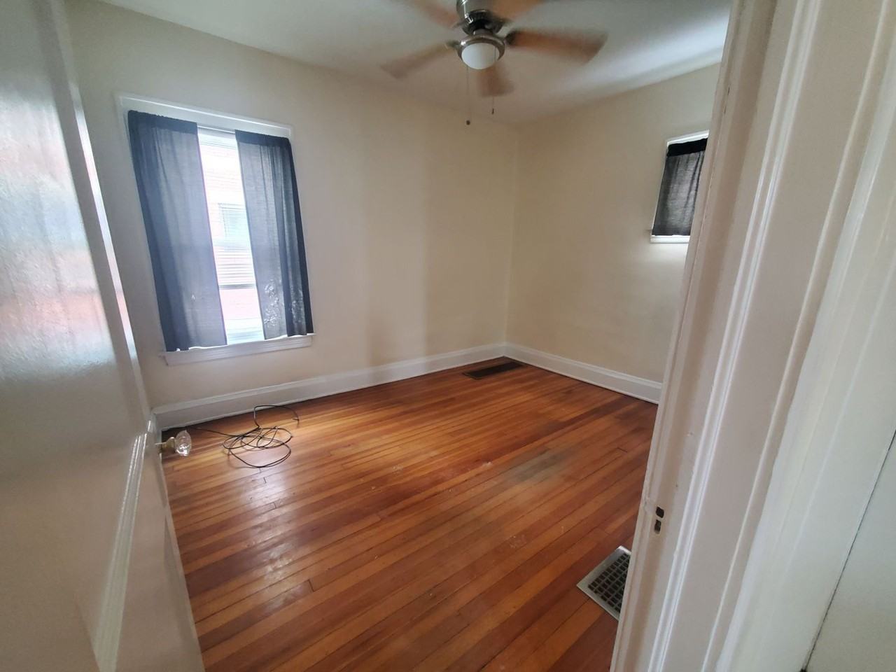 5407 Brow Ave - Photo 4 of 6