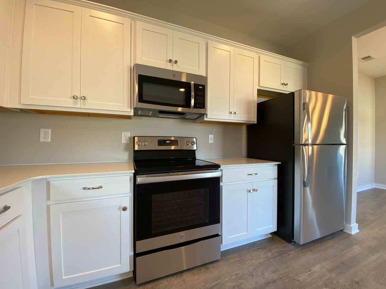 199 White Oak Cir - Photo 5 of 30