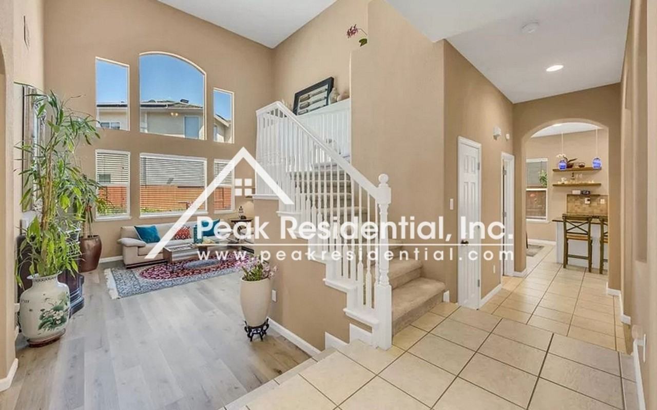 1929 Bastona Drive - Photo 3 of 50