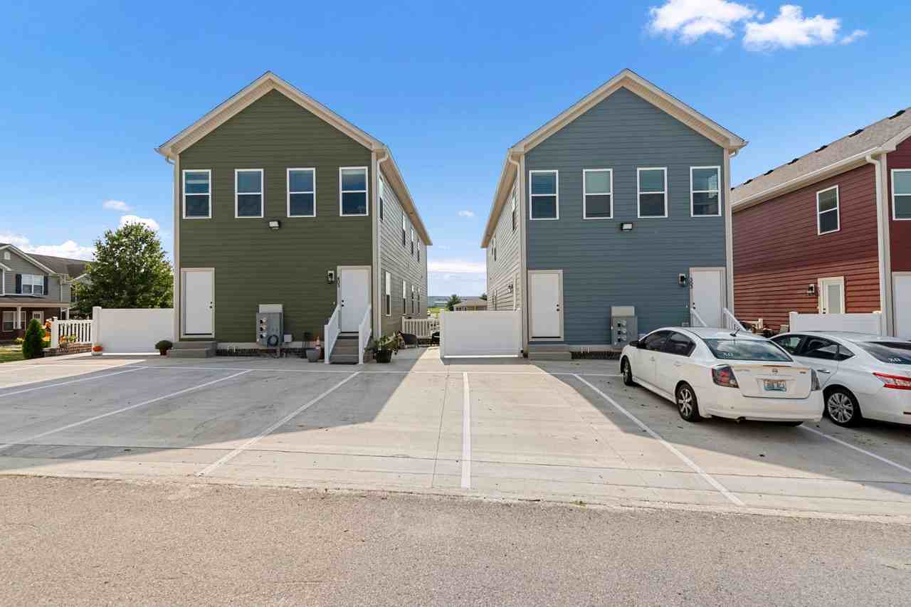 Traditions Condos - Photo 6 of 50