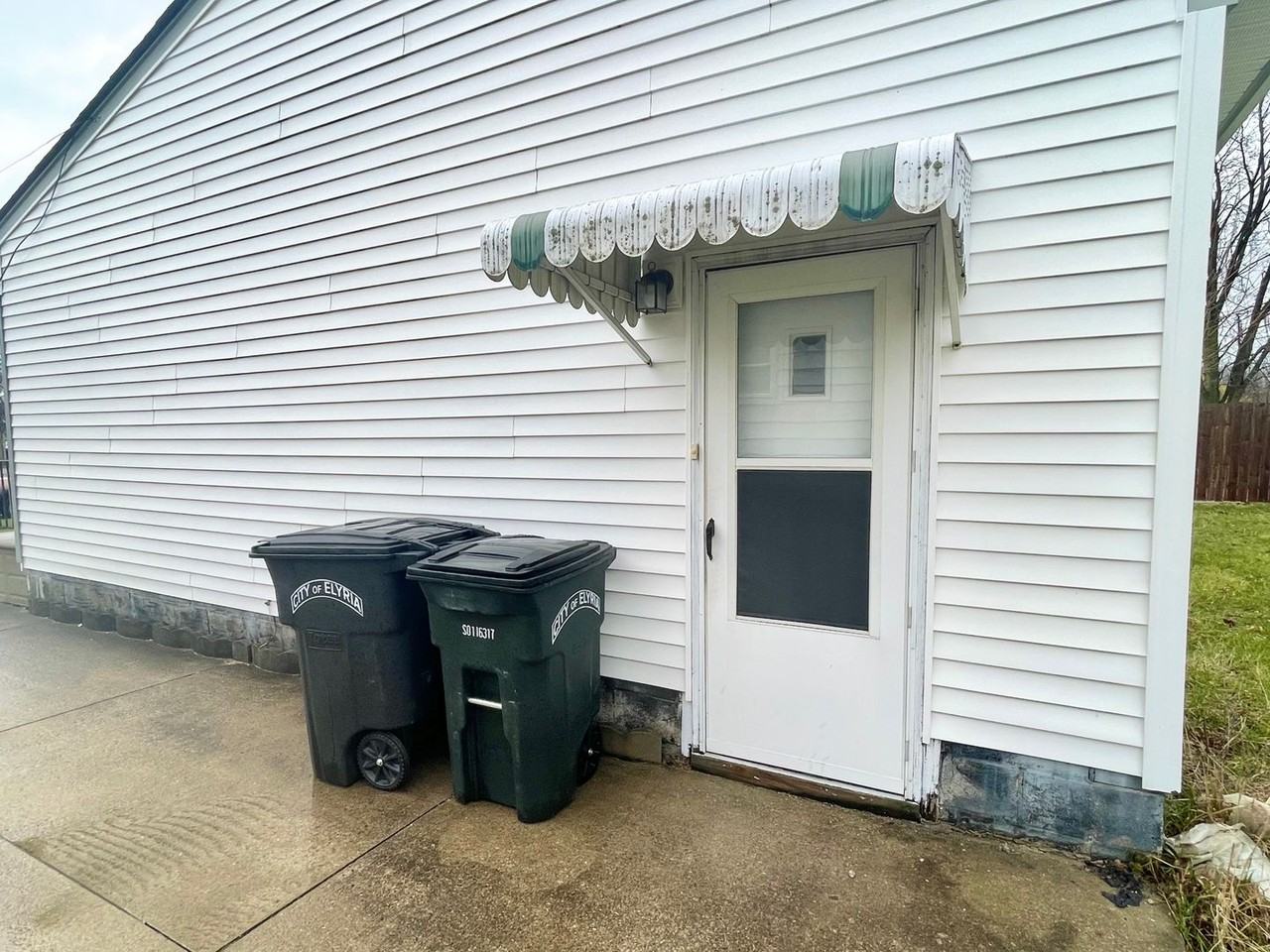 566 Walnut Street - Photo 3 of 18