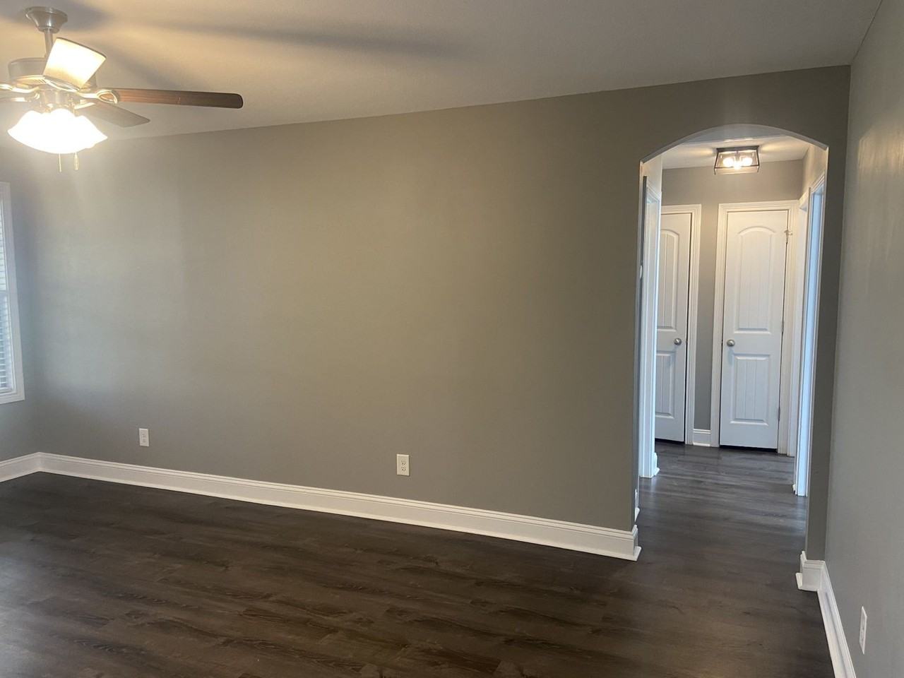 737 Inver Ln - Photo 2 of 33