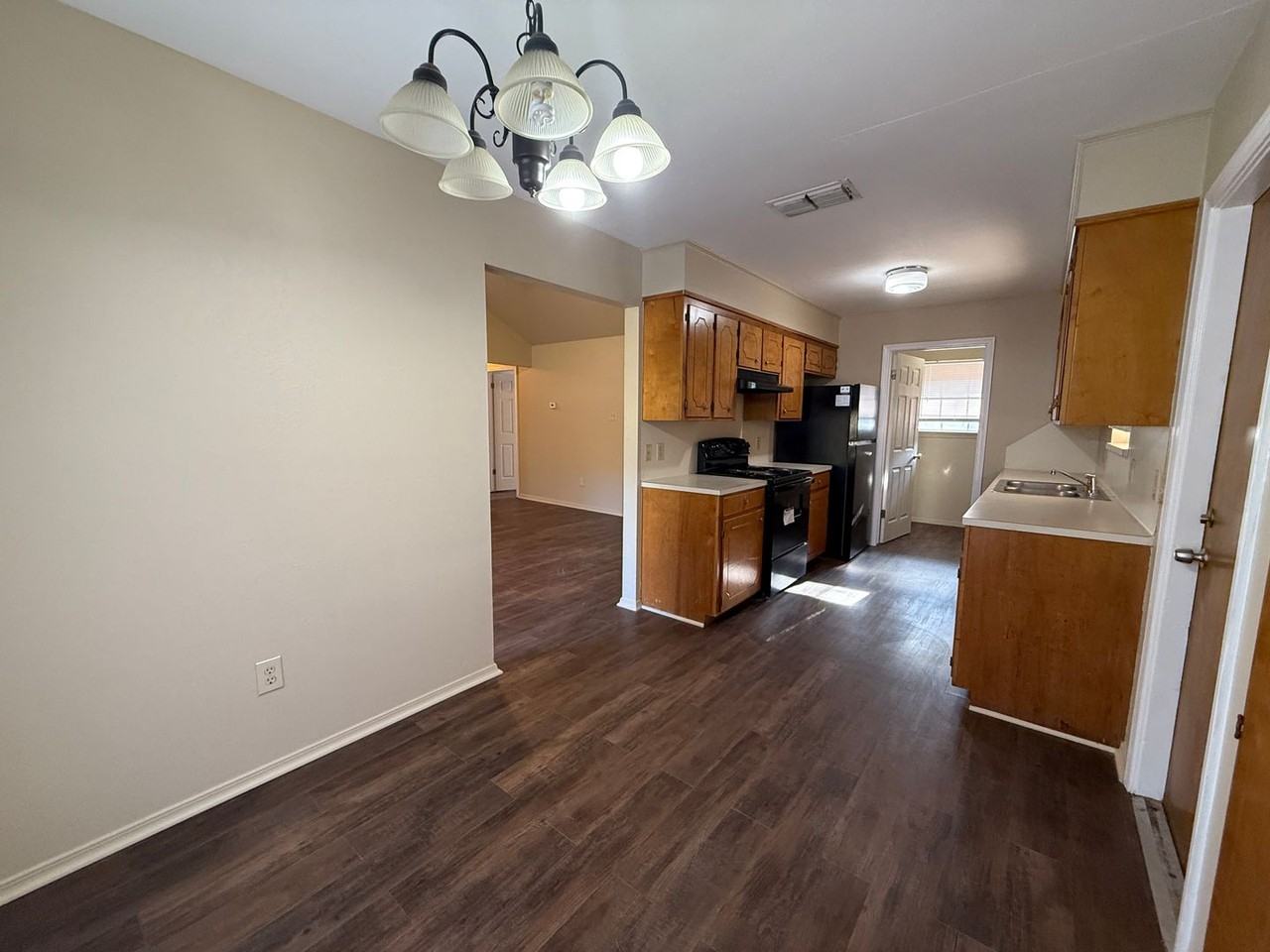 9317 Crooked Creek Drive - Photo 6 of 17