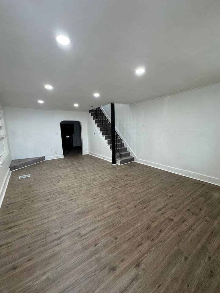 4228 Post Road - Photo 3 of 17